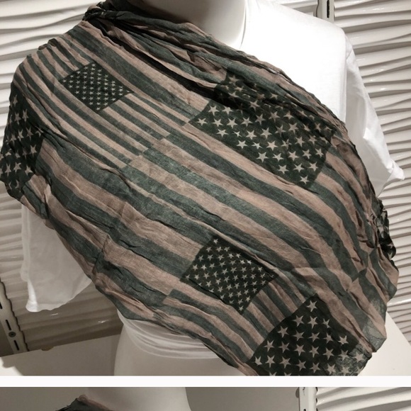 💜 NEW! Green & Tan American Flag infinity scarf! - Picture 5 of 6